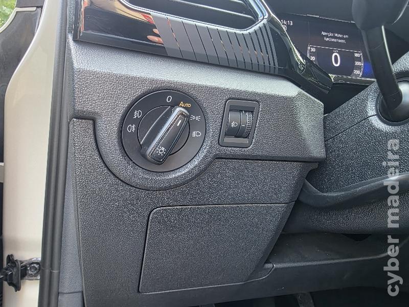 VOLKSWAGEN T-CROSS 1.0 TSI LIFE Gasolina