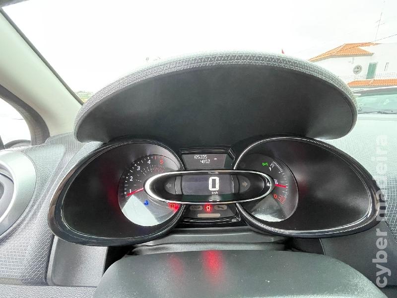 RENAULT CLIO 1.5 Dci Gasóleo