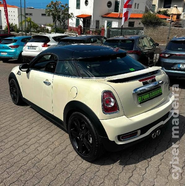 MINI MINI Cooper SD Gasóleo