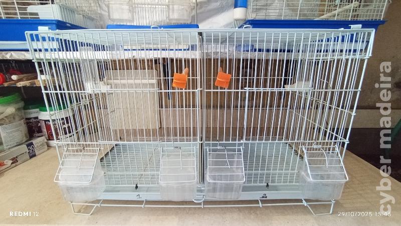 Vendo 2 gaiolas completas