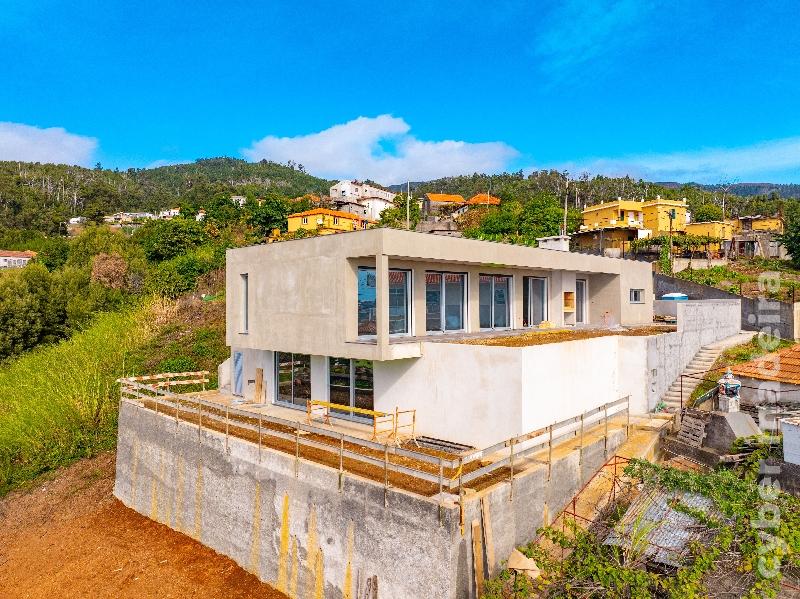 Moradia T3 para Venda