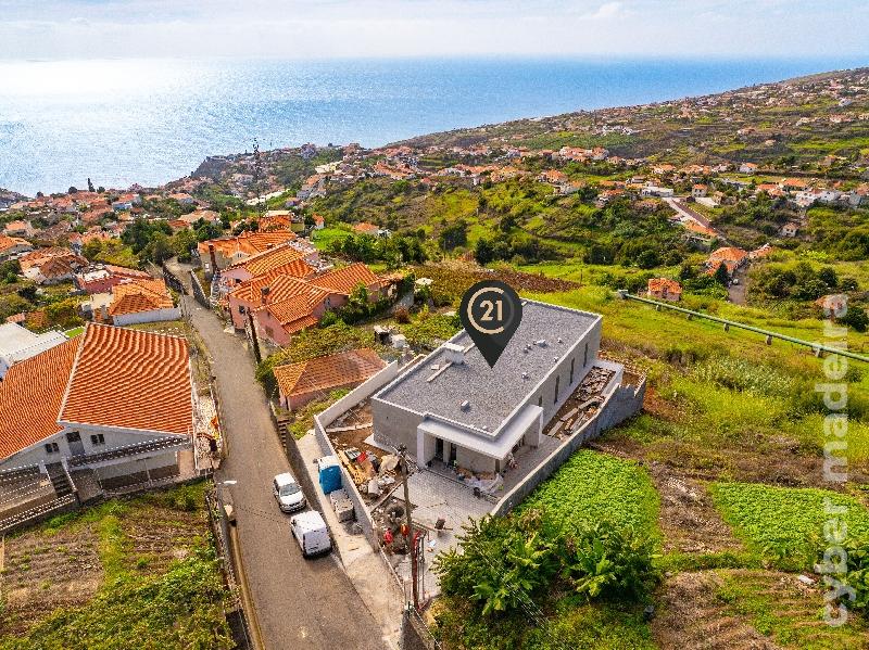 Moradia T3 para Venda