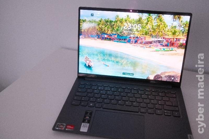 Portátil Lenovo Yoga S7P 14ACH Lenovo