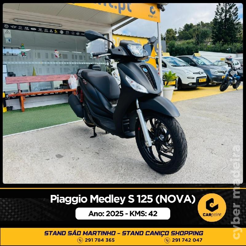 Piaggio MEDLEY S 125 cc Scooter