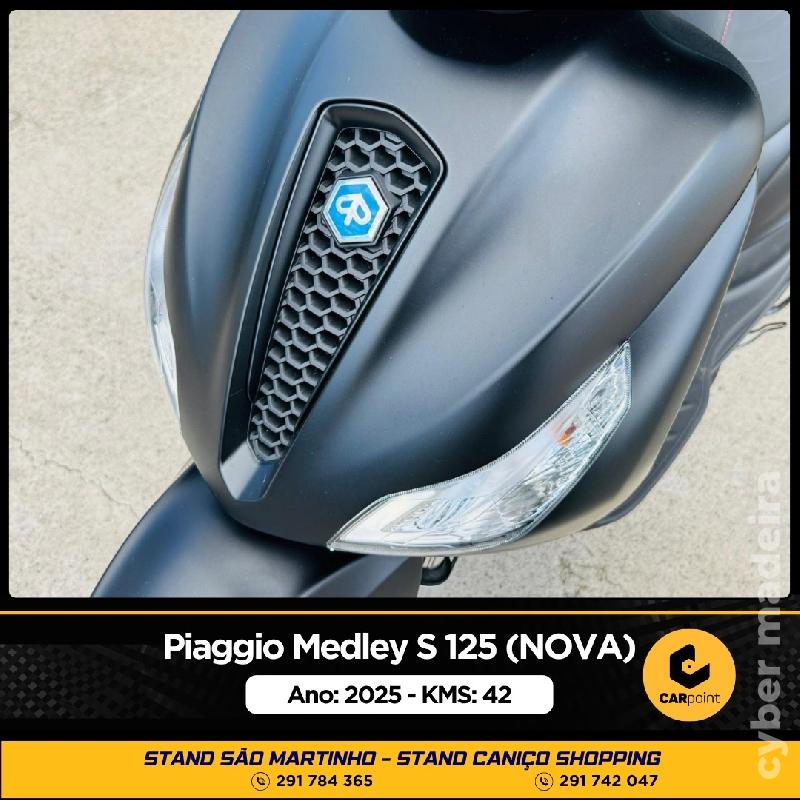 Piaggio MEDLEY S 125 cc Scooter
