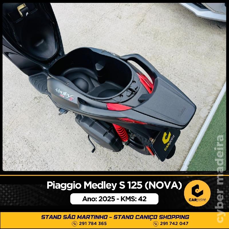 Piaggio MEDLEY S 125 cc Scooter