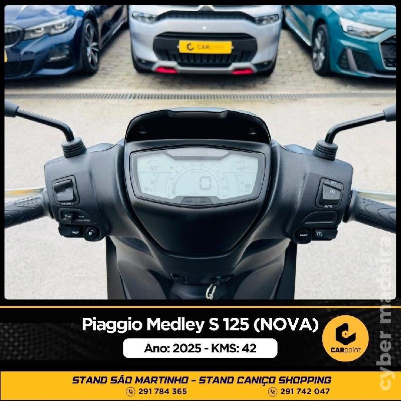 Piaggio MEDLEY S 125 cc Scooter