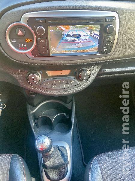 TOYOTA YARIS 1.4 D4D Gasóleo