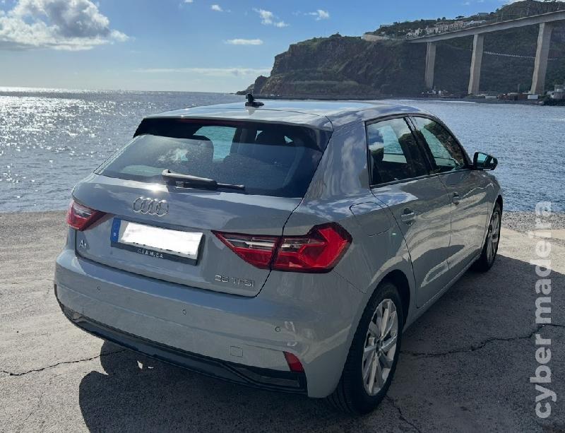 AUDI A1 25 TFSI Gasolina