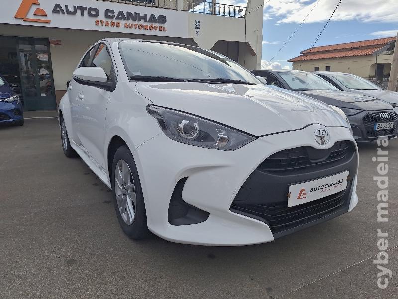 TOYOTA YARIS CONFORT PLUS Gasolina