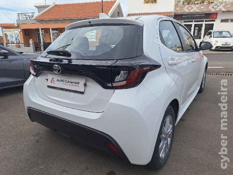 TOYOTA YARIS CONFORT PLUS Gasolina