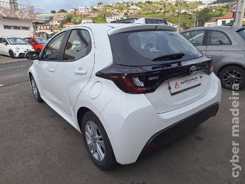 TOYOTA YARIS CONFORT PLUS Gasolina