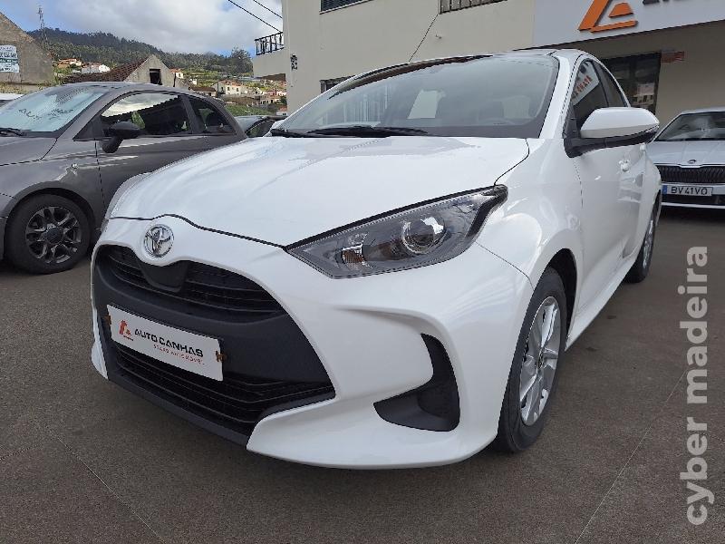 TOYOTA YARIS CONFORT PLUS Gasolina