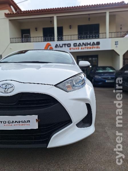 TOYOTA YARIS CONFORT PLUS Gasolina