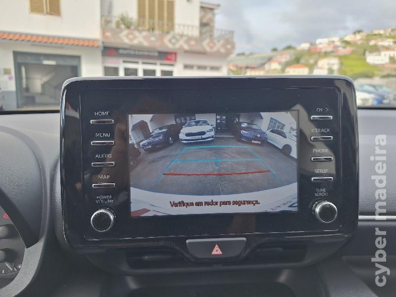 TOYOTA YARIS CONFORT PLUS Gasolina