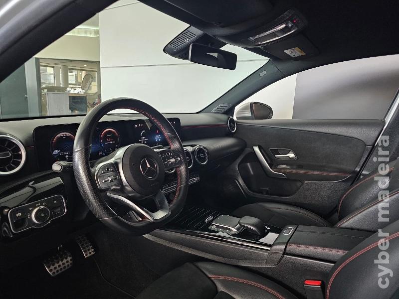 MERCEDES A 180 D AMG LINE AUTOMÁTICO Gasóleo