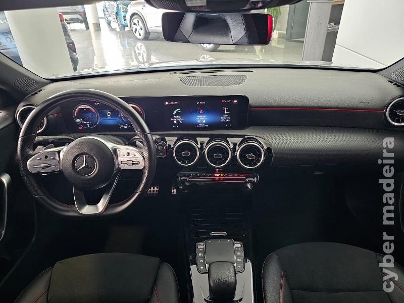 MERCEDES A 180 D AMG LINE AUTOMÁTICO Gasóleo