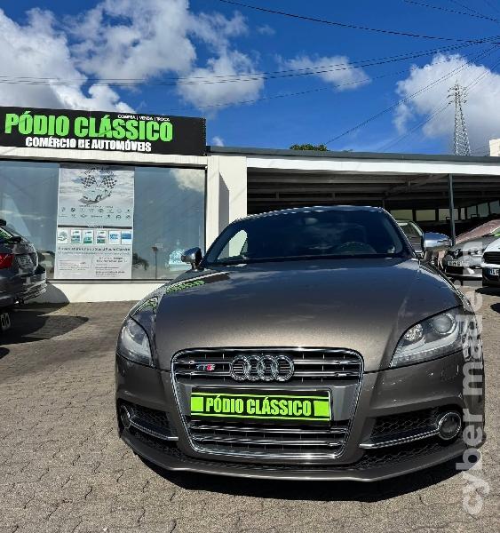 AUDI TT TTs Gasolina