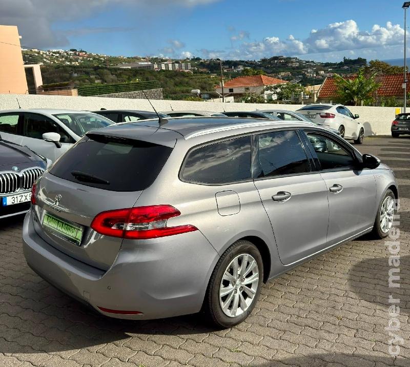 PEUGEOT 308 1.5 BlueHdi Style Gasóleo