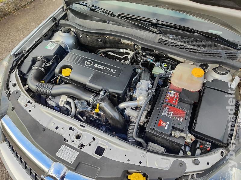 OPEL ASTRA H GTC 1.7 CDTI Diesel 125cv Gasóleo