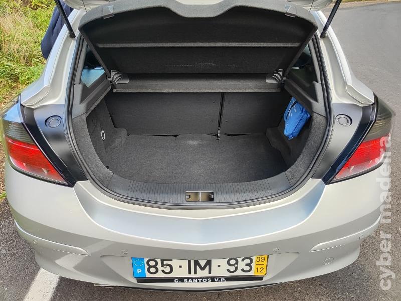 OPEL ASTRA H GTC 1.7 CDTI Diesel 125cv Gasóleo