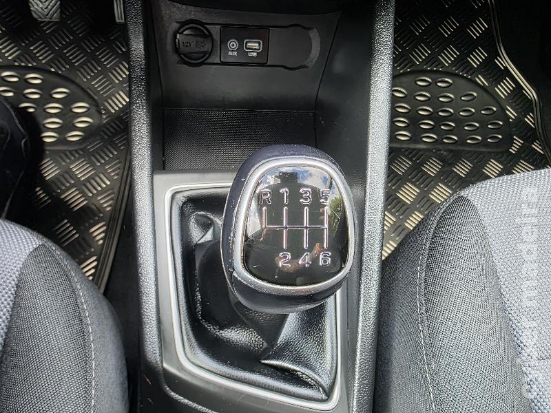 HYUNDAI I20 1.1 CRDI COMFORT Gasóleo