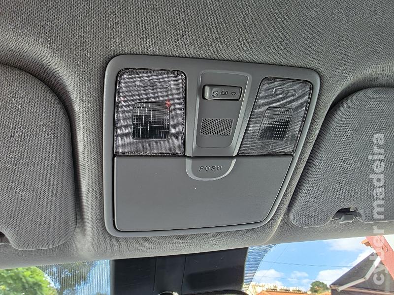 HYUNDAI I20 1.1 CRDI COMFORT Gasóleo