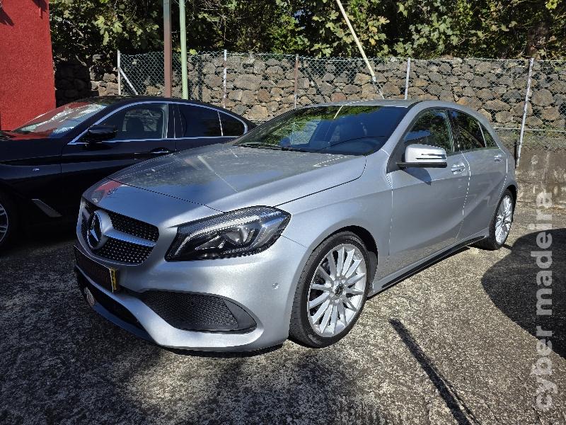 MERCEDES A A180d AMG LINE Gasóleo