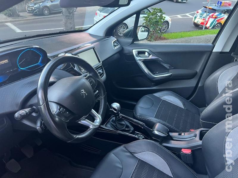 PEUGEOT 2008 1.6 BLUE HDI ALLURE Gasóleo