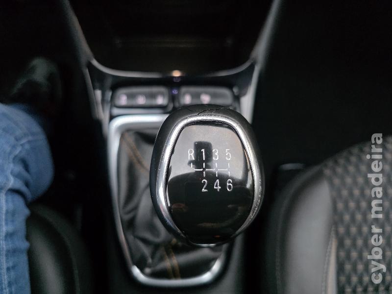 OPEL ADAM CROSSLAND X 1.2 TURBO INNOVATION Gasolina