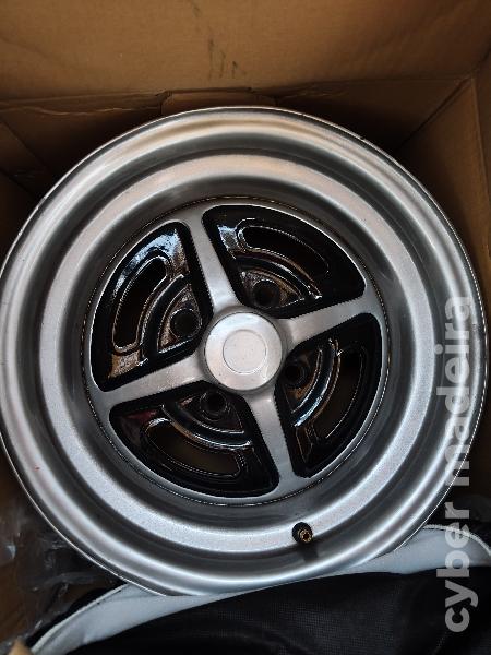 4 jantes R13 de 7" de largura. Furação 4x108 (Ford Alfa Romeo etc) 13" Sem pneus