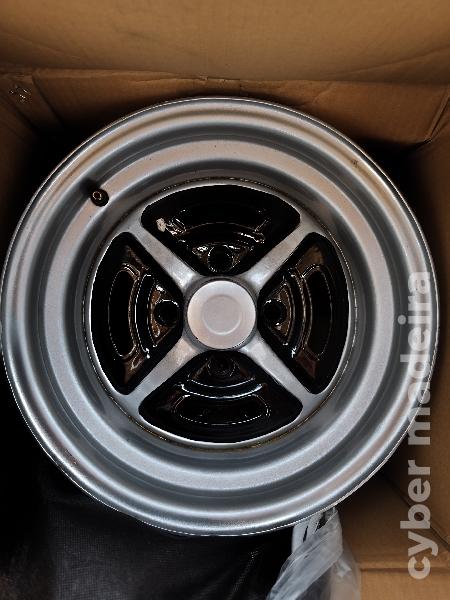 4 jantes R13 de 7" de largura. Furação 4x108 (Ford Alfa Romeo etc) 13" Sem pneus
