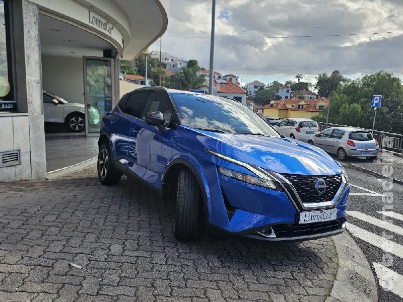 NISSAN QASHQAI J12 1.3 DIG-T N-Connecta RS 360+LED 140cv (2022) Gasolina