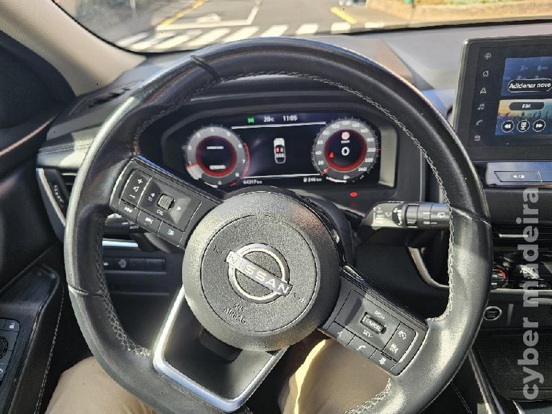 NISSAN QASHQAI J12 1.3 DIG-T N-Connecta RS 360+LED 140cv (2022) Gasolina