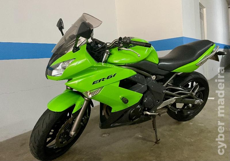 Kawazaki ER 650 F - 2009 650 cc Sport, turismo