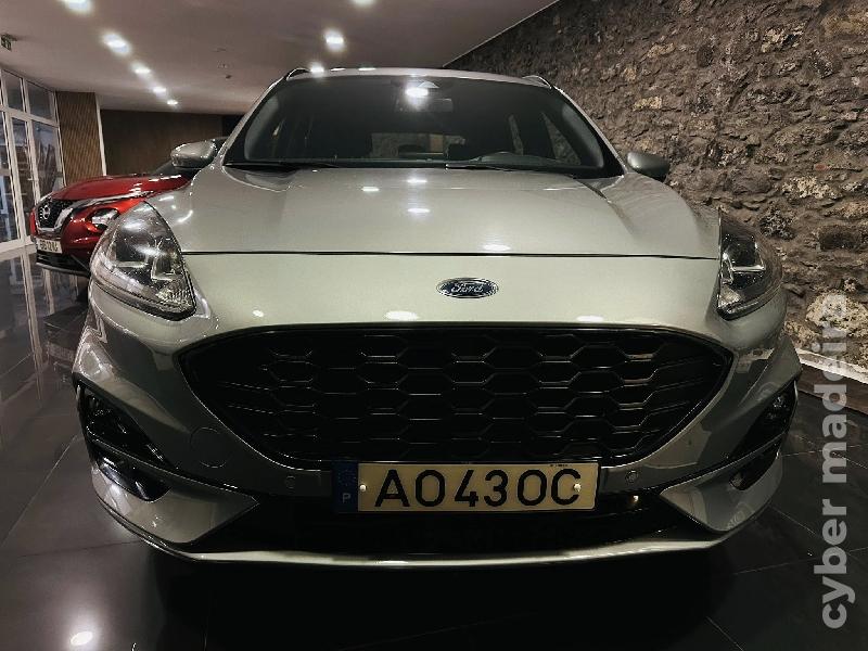 FORD KUGA ST-LINE 150CV Gasolina