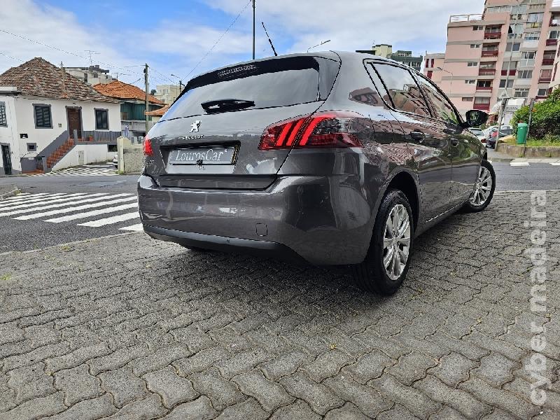 PEUGEOT 308 1.2 PureTech STYLE 130cv 5P (2019) Gasolina