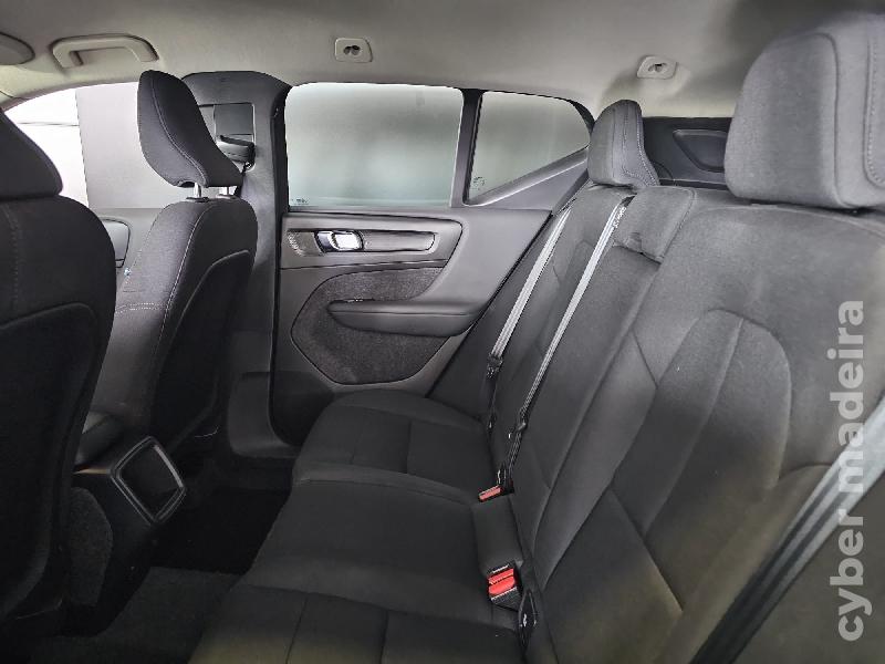 VOLVO XC 40 T2 Gasolina