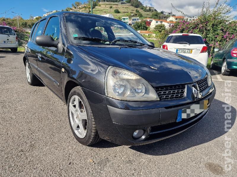 RENAULT CLIO 1.5 DCI Gasóleo