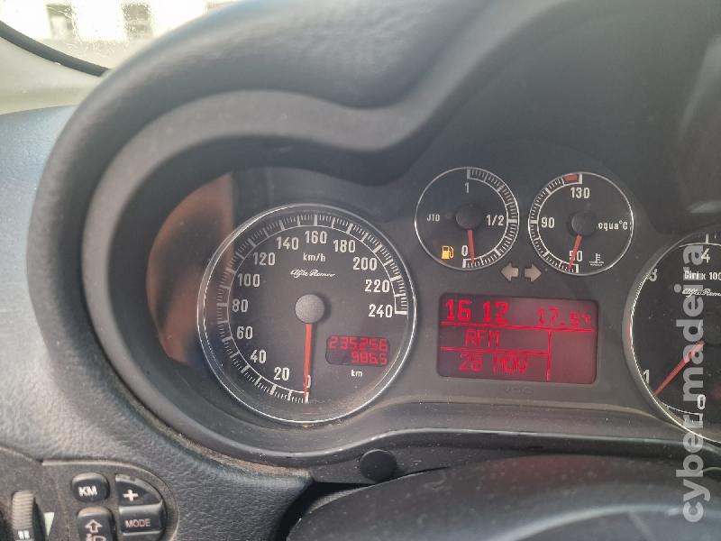 ALFA ROMEO 147 JTD-M 1.9 150CV Gasóleo