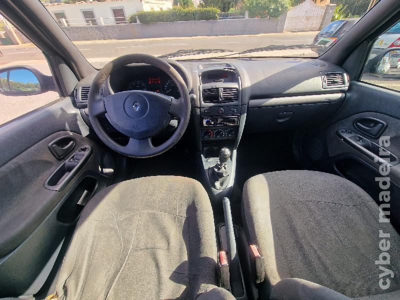RENAULT CLIO II 1.5 DCI Gasóleo