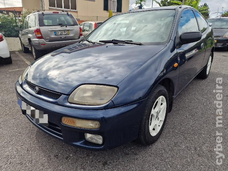 MAZDA 323 1.5CC Gasolina
