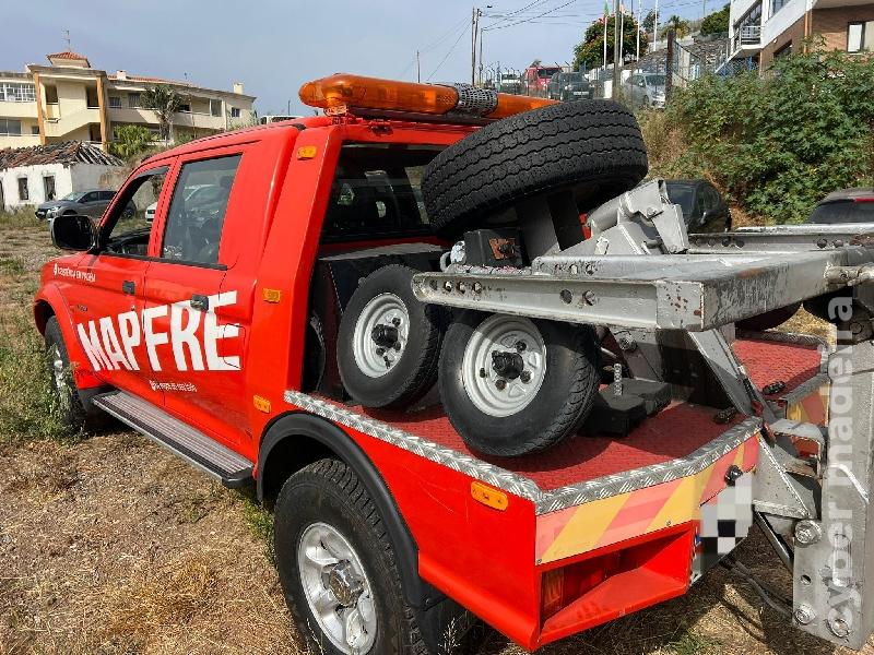 MITSUBISHI L200 2.5CC REBOQUE Gasóleo