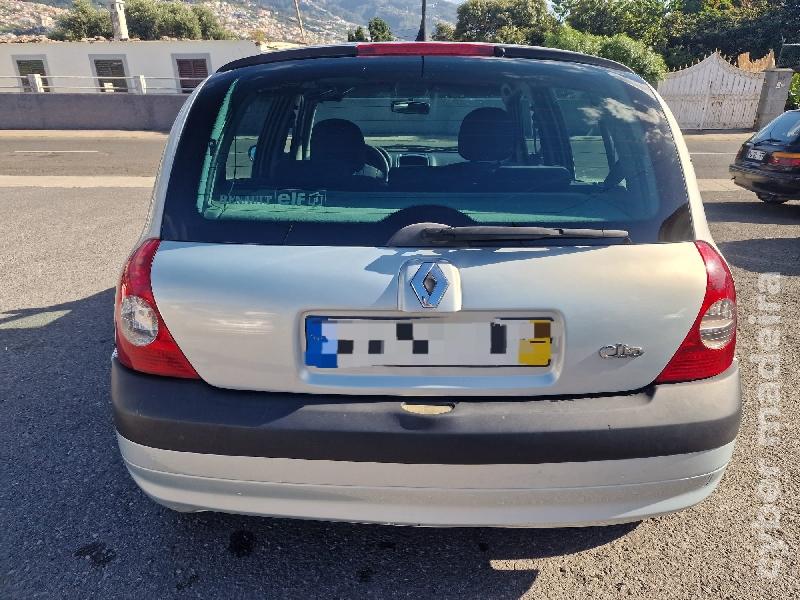 RENAULT CLIO II 1.2CC Gasolina