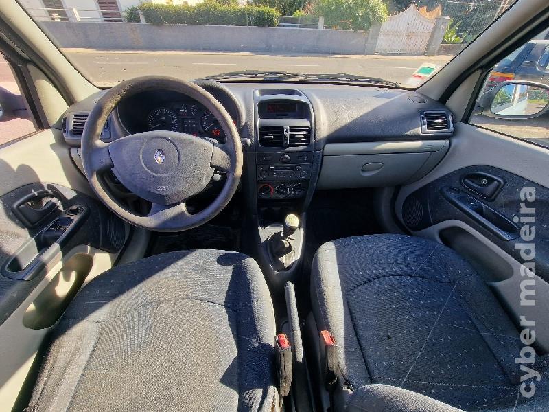 RENAULT CLIO II 1.2CC Gasolina