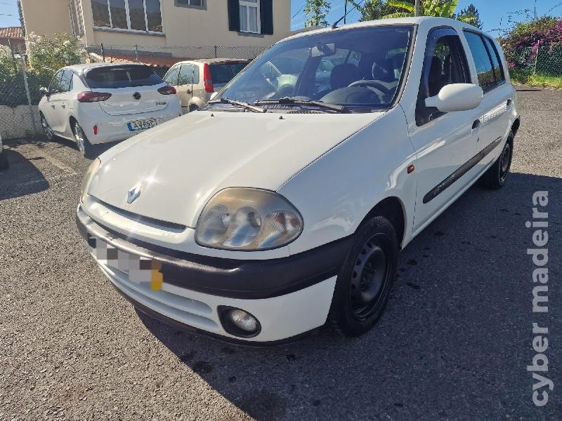 RENAULT CLIO II 1.2CC Gasolina