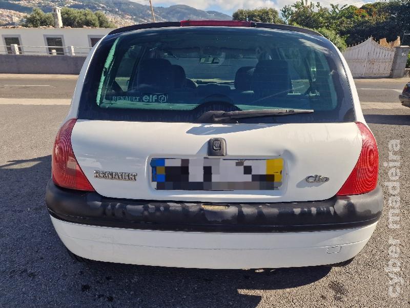 RENAULT CLIO II 1.2CC Gasolina