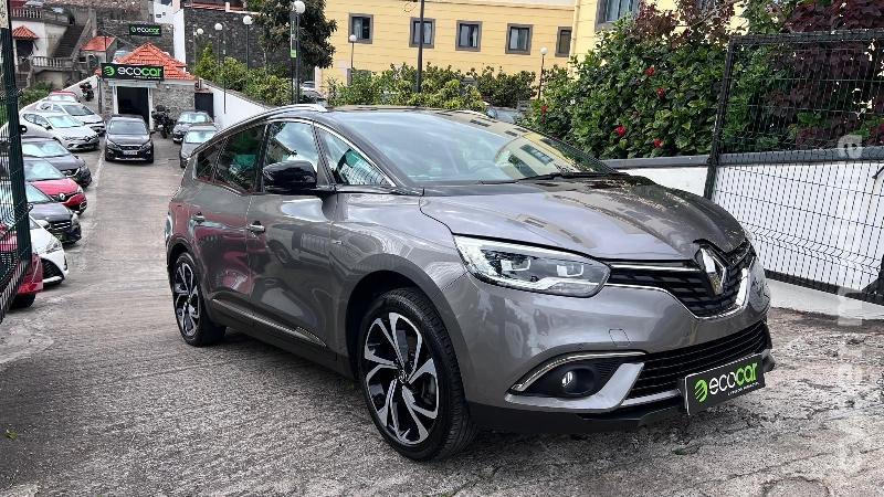 RENAULT SCENIC 1.5 DCI 110 cv Bose Gasóleo