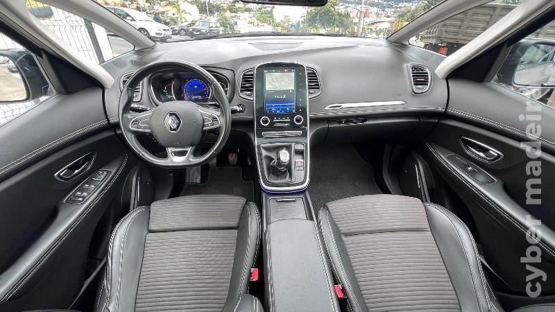 RENAULT SCENIC 1.5 DCI 110 cv Bose Gasóleo