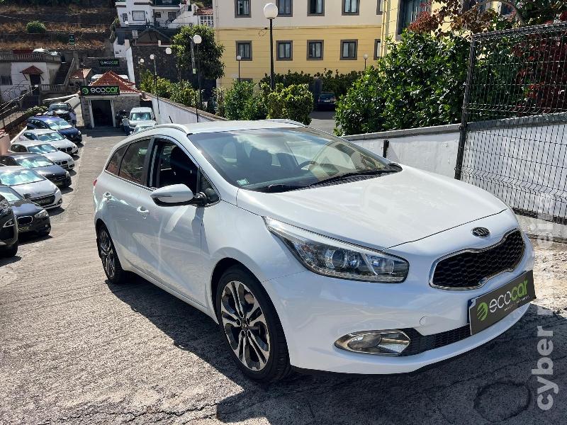 KIA CEED SW 1.6 CRDI 130 cv Gasóleo